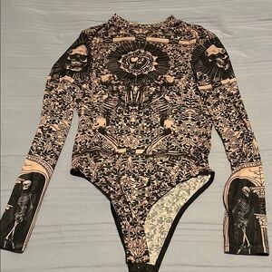 Edgy Skeleton Print Long Sleeve Bodysuit